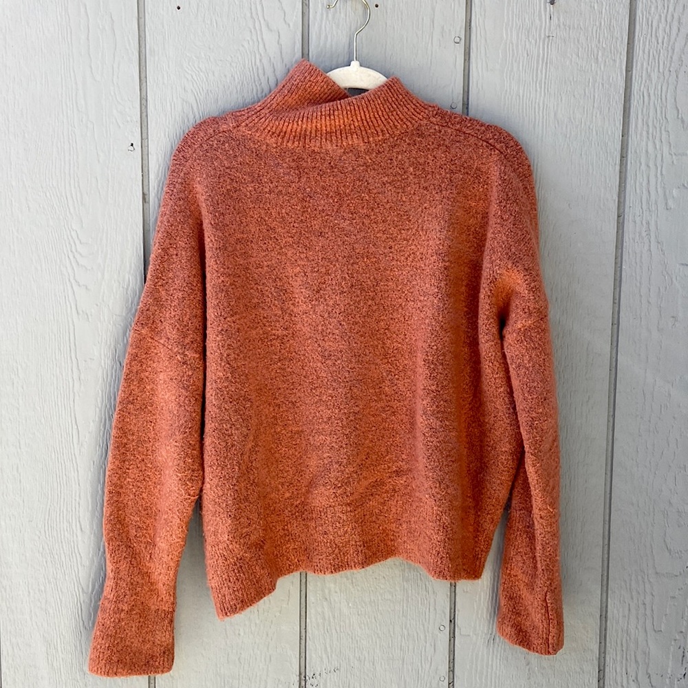 Cozy orange sweater size M